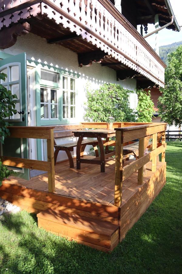 Villa Zeppelin - App Bergkristall Брамберг-ам-Вильдкогель Экстерьер фото
